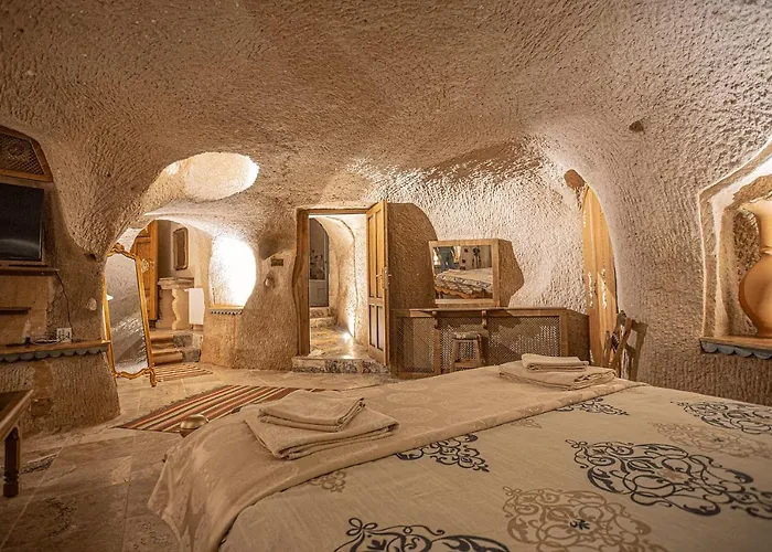 Seval White House Kapadokya 3*