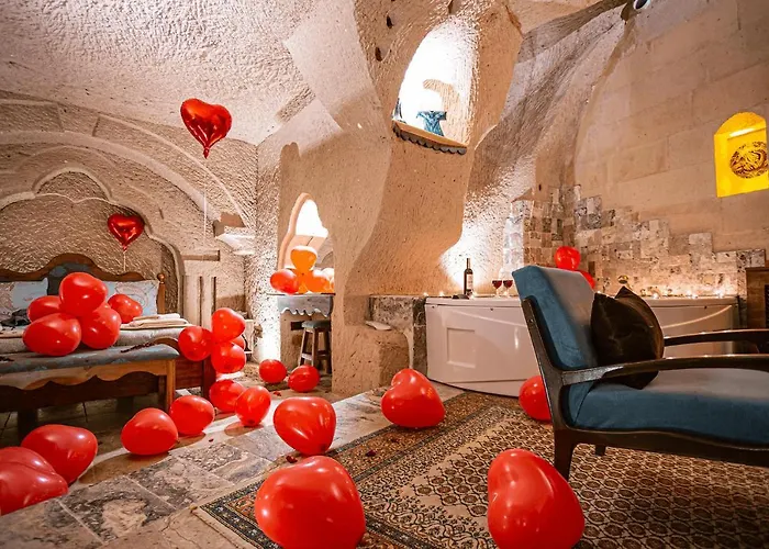 Seval White House Kapadokya 3*